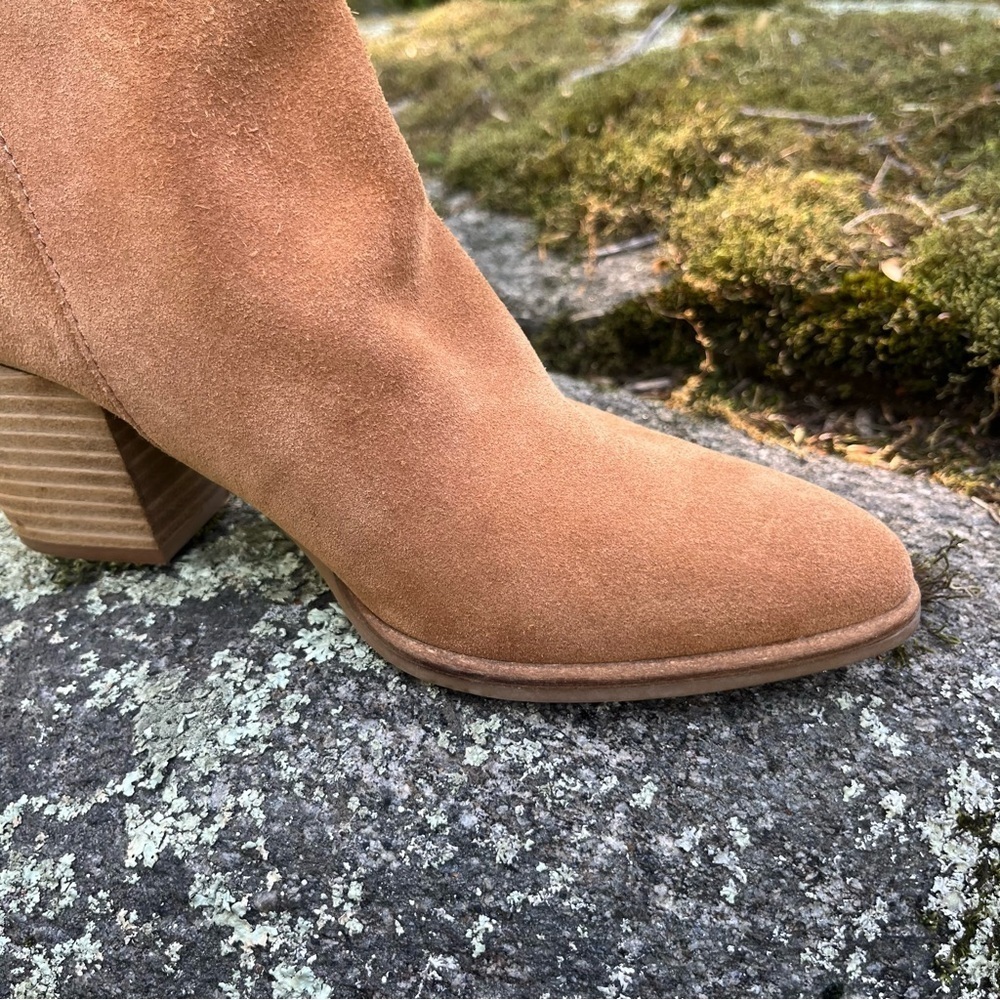 Dolce Vita Rila Cognac Brown Suede Block Heel Ankle Boots Size 6.5 - Picture 14 of 16